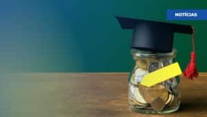 Uma foto hiper-realista de uma rua brasileira vibrante e culturalmente rica.